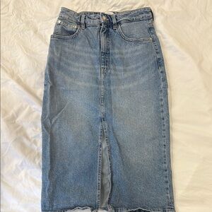 Zara Denim Midi Skirt | x small